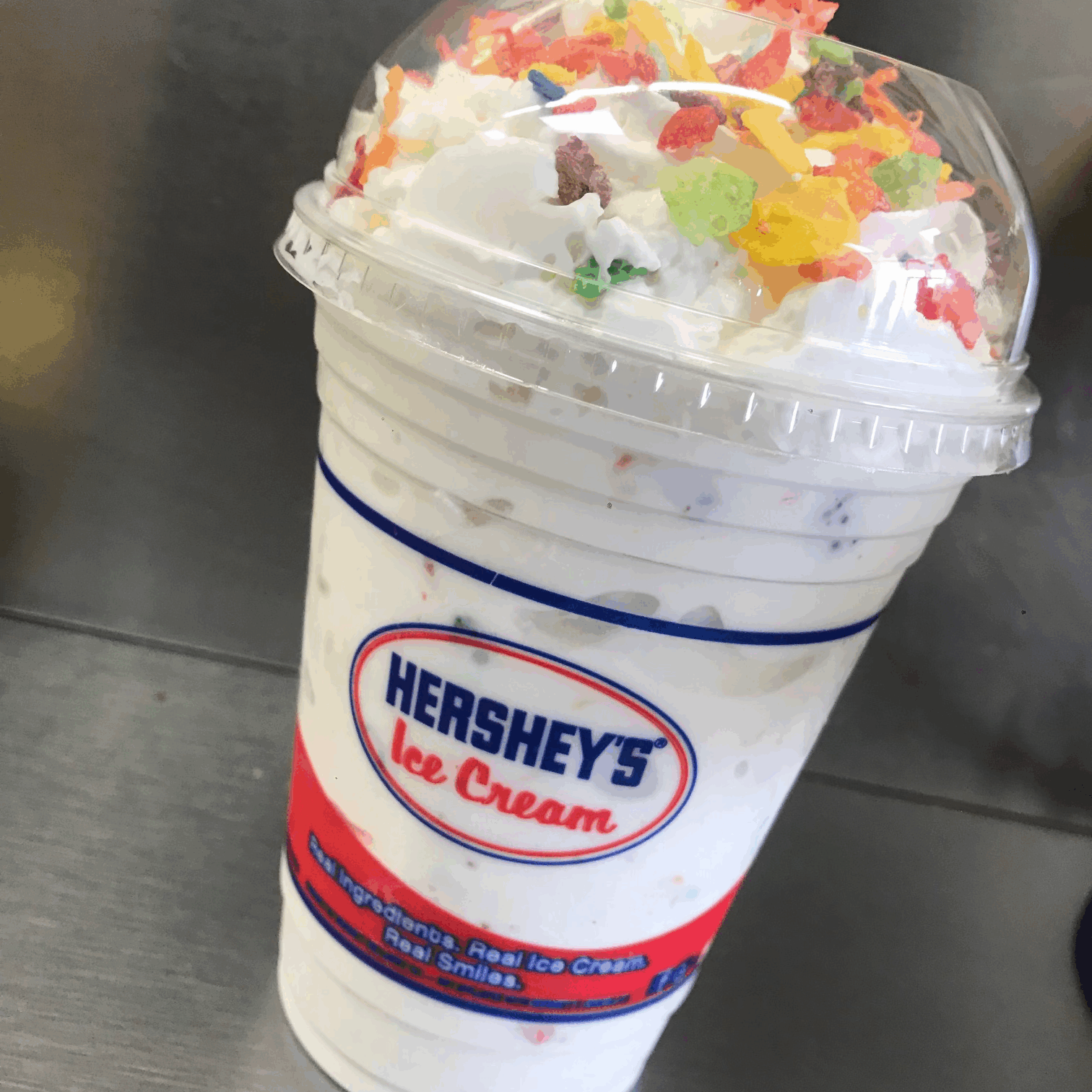 Shakes